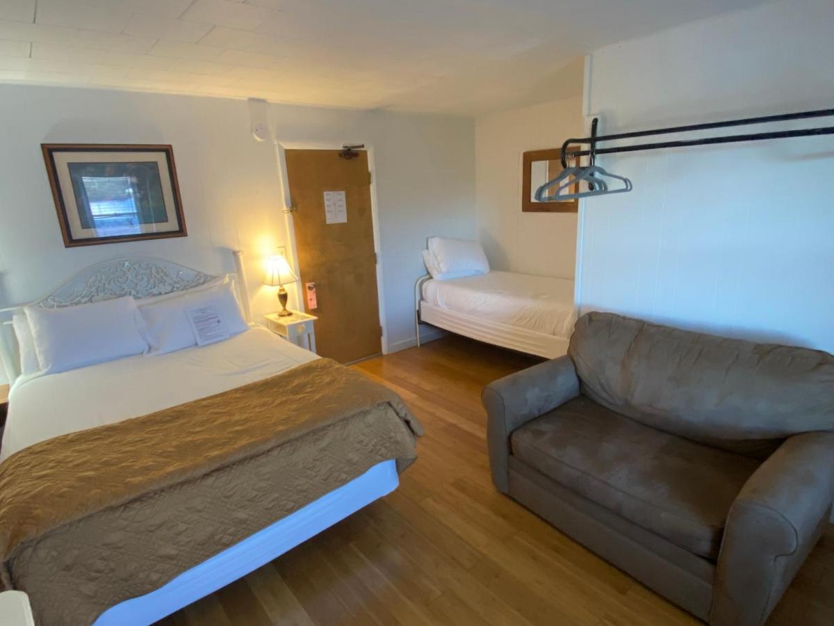 Bromley View Inn Bondville Ngoại thất bức ảnh