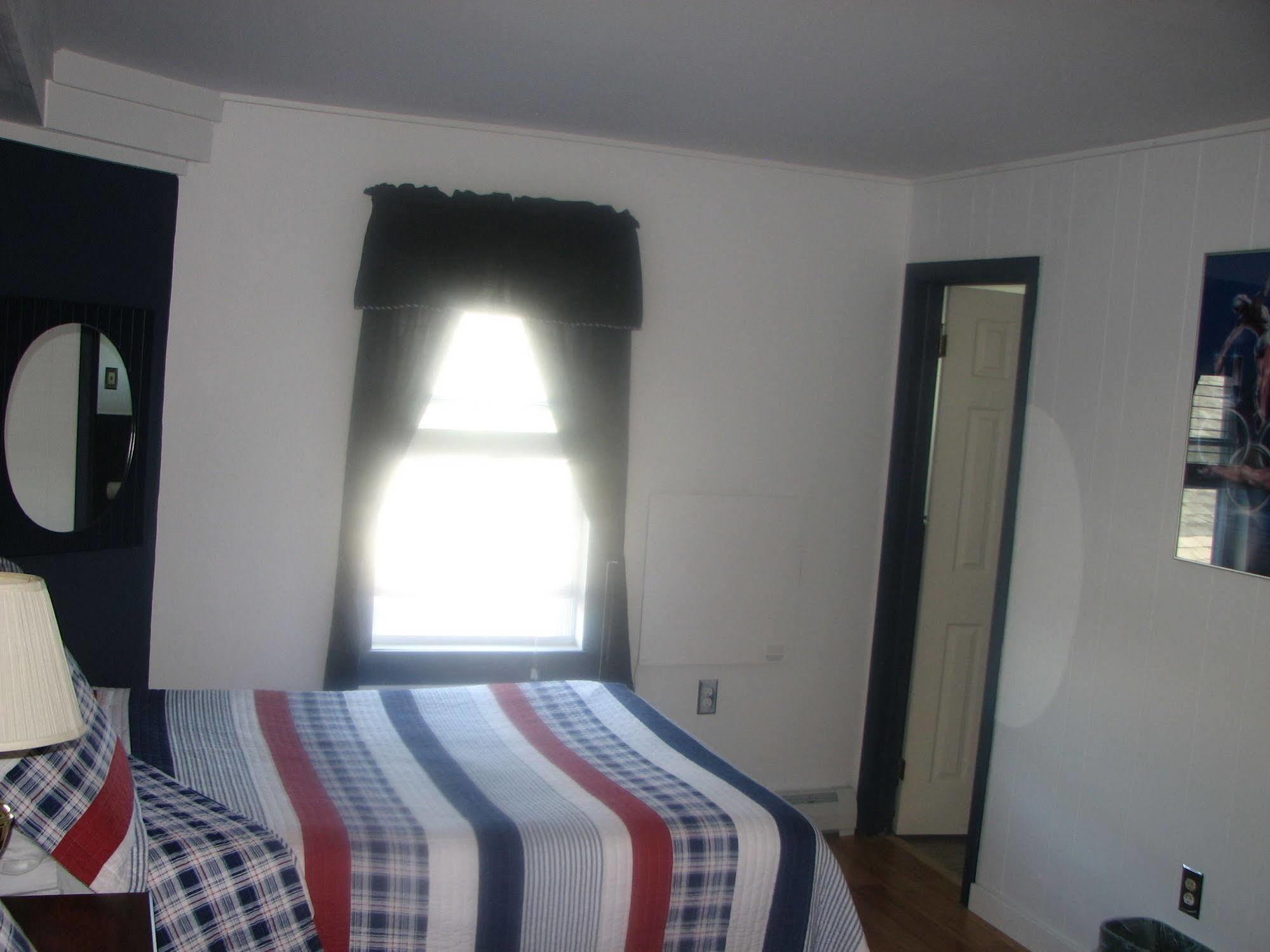 Bromley View Inn Bondville Ngoại thất bức ảnh